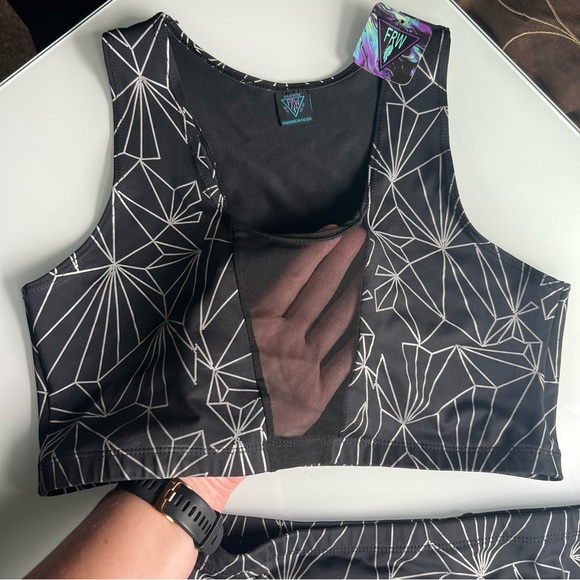 NWT FRW Reflective Rave Set - Picture 4 of 6